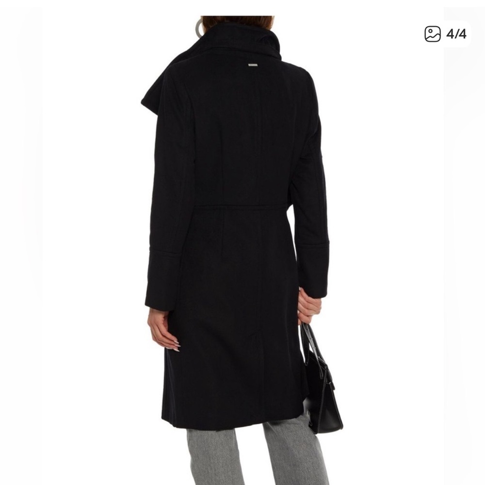 DKNY Elegant Black Fabric